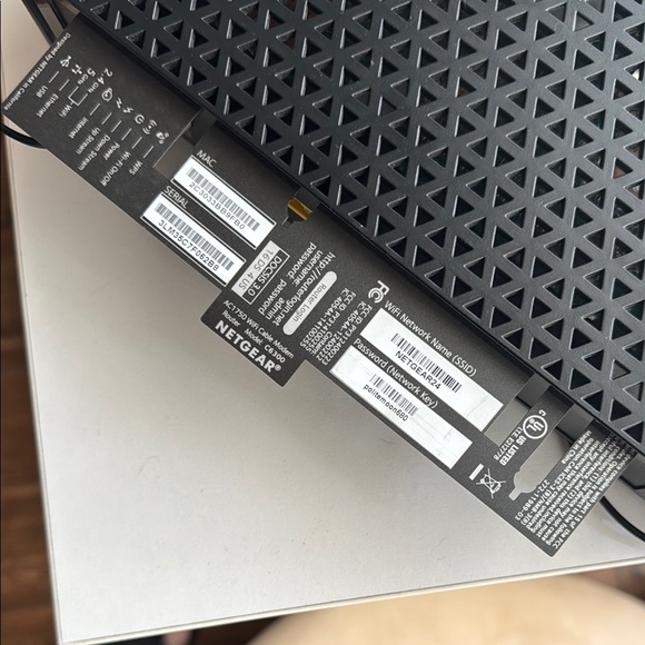 NETGEAR Dual Broadband 5G Router - Picture 7 of 7